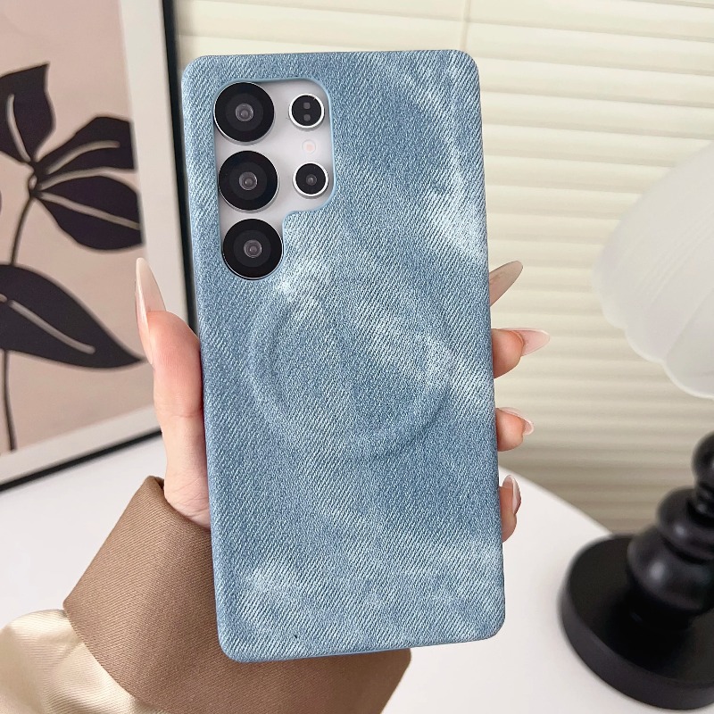 Custodia Magnetica per Telefon - Jeans recensione e prezzo